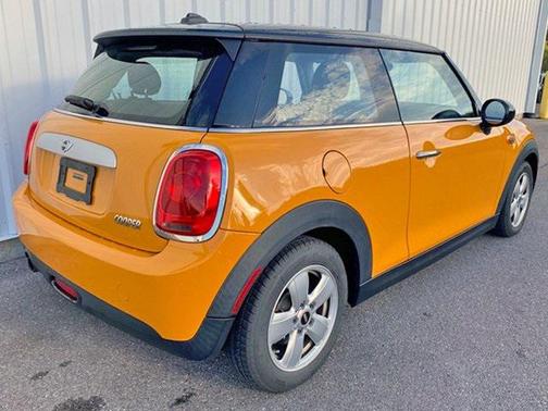 2015 MINI Hardtop Cooper