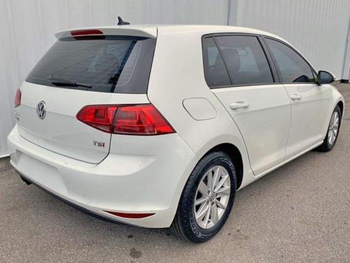 2016 Volkswagen Golf TSI S 4-Door