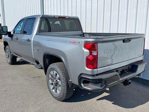 2026 Chevrolet Silverado 2500 Custom