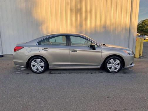 2017 Subaru Legacy Base