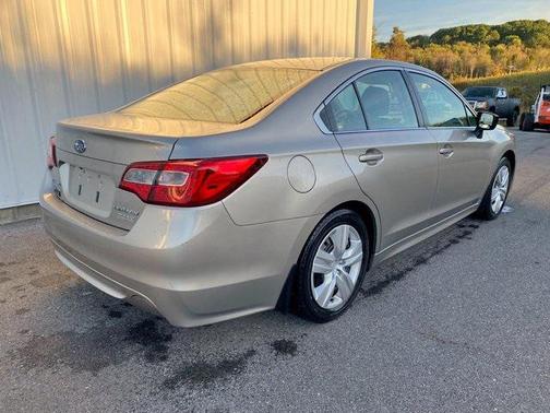 2017 Subaru Legacy Base
