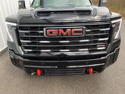 2026 GMC Sierra 2500 AT4