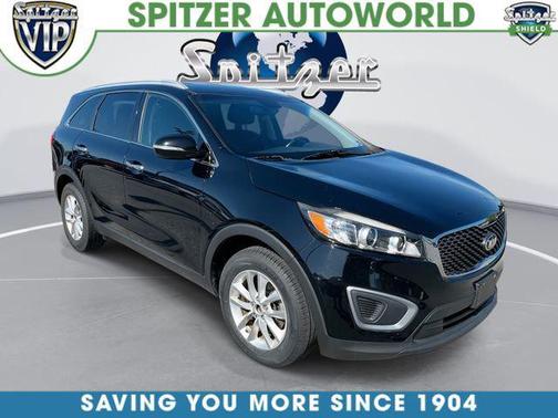 Ebony Black 2016 Kia Sorento LX