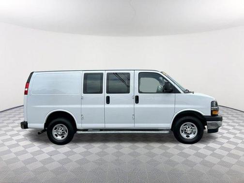 2024 Chevrolet Express 2500 Work Van