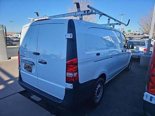 2023 Mercedes-Benz Metris Base