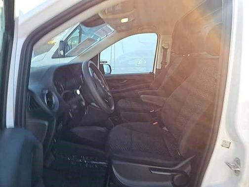 2023 Mercedes-Benz Metris Base