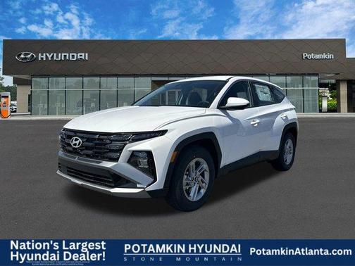 2025 Hyundai TUCSON SE