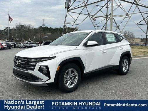 2026 Hyundai TUCSON SE