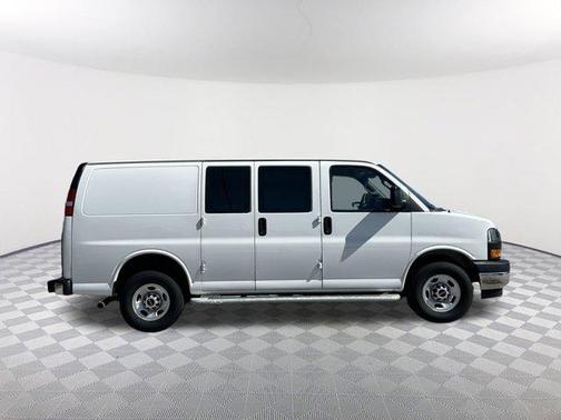 2024 GMC Savana 2500 Work Van
