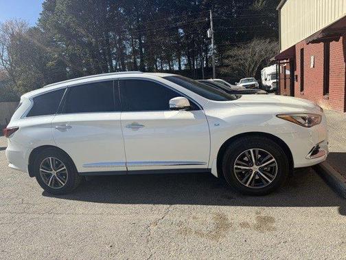 2018 INFINITI QX60 Base
