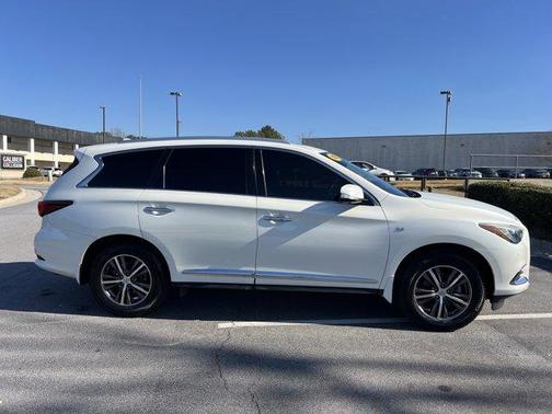 2018 INFINITI QX60 Base