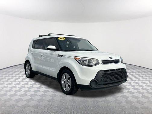 2016 Kia Soul Base