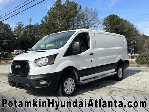 2024 Ford Transit-250 Base