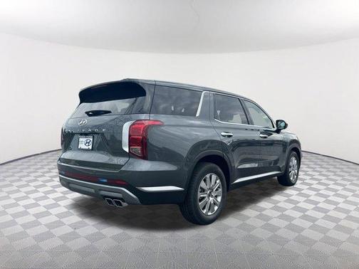 2025 Hyundai PALISADE SE