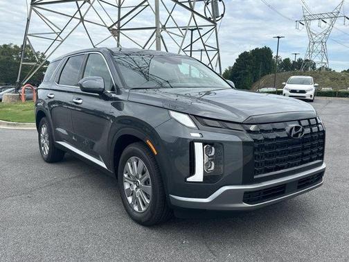 2025 Hyundai PALISADE SE