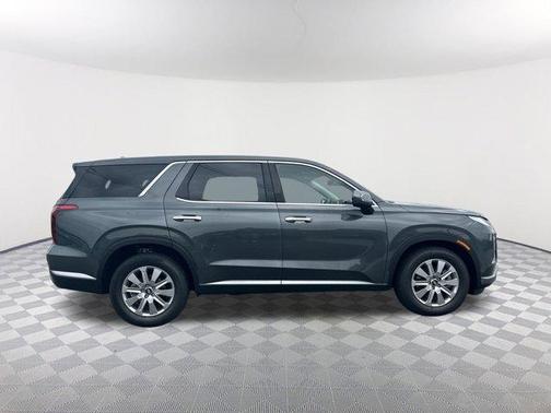 2025 Hyundai PALISADE SE