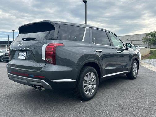 2025 Hyundai PALISADE SE