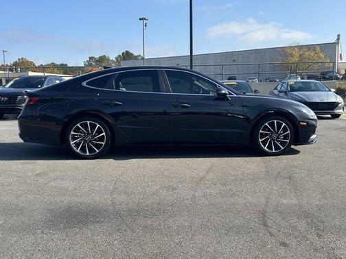 2023 Hyundai SONATA Limited