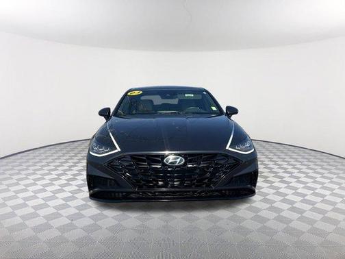 2023 Hyundai SONATA Limited