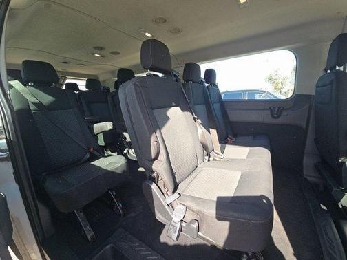 2022 Ford Transit-350 XLT