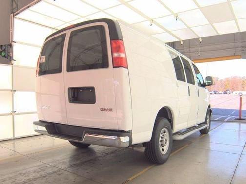 2024 GMC Savana 2500 Work Van