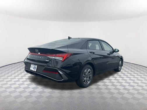 2025 Hyundai ELANTRA HEV Blue