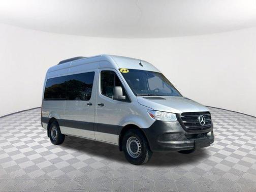 2024 Mercedes-Benz Sprinter 2500 144 WB Standard Roof Passenger