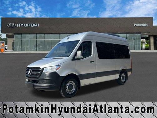 2024 Mercedes-Benz Sprinter 2500 144 WB Standard Roof Passenger