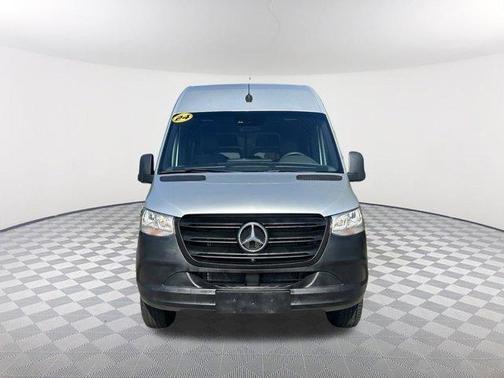 2024 Mercedes-Benz Sprinter 2500 144 WB Standard Roof Passenger