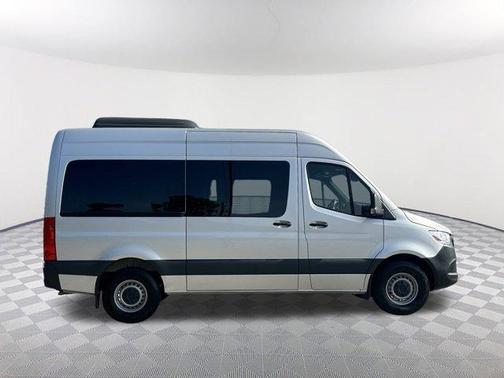 2024 Mercedes-Benz Sprinter 2500 144 WB Standard Roof Passenger