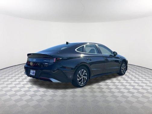 2026 Hyundai SONATA Hybrid Blue