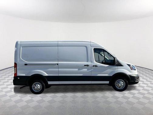 2024 Ford Transit-250 148 WB Medium Roof Cargo