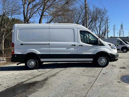 2024 Ford Transit-250 148 WB Medium Roof Cargo