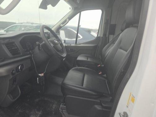 2024 Ford Transit-250 148 WB Medium Roof Cargo