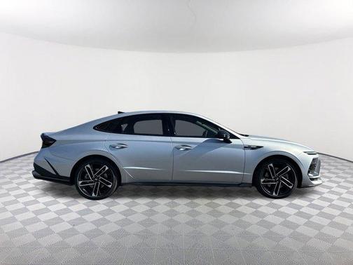 2025 Hyundai SONATA N Line