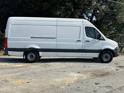 2022 Mercedes-Benz Sprinter 2500 170 WB