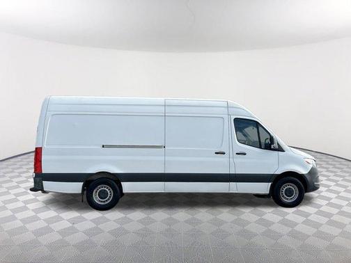 2022 Mercedes-Benz Sprinter 2500 170 WB