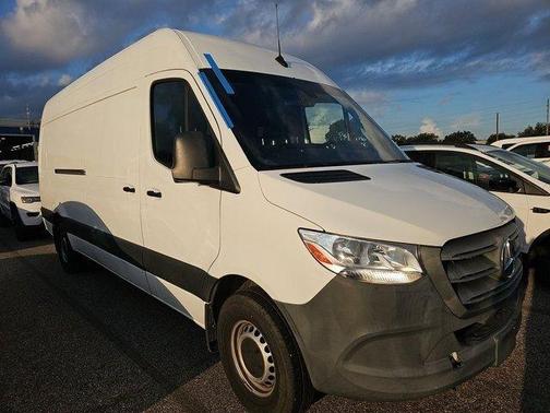 2022 Mercedes-Benz Sprinter 2500 170 WB