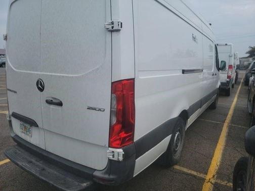 2023 Mercedes-Benz Sprinter 2500 170 WB