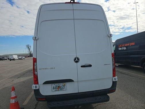2021 Mercedes-Benz Sprinter 2500 170 WB