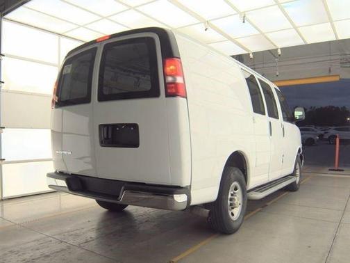 2024 Chevrolet Express 2500 Work Van