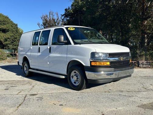 2024 Chevrolet Express 2500 Work Van