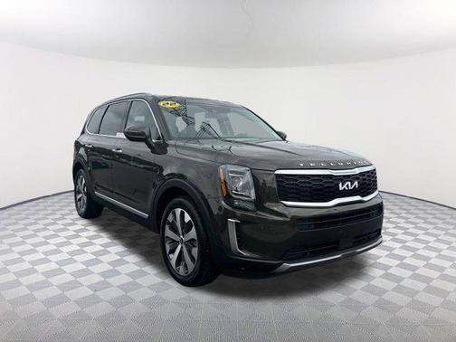 2022 Kia Telluride S