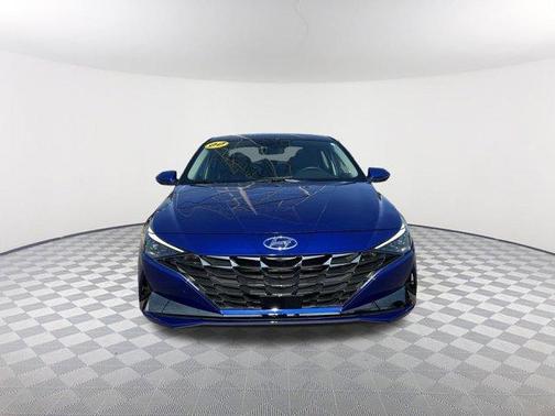 2022 Hyundai ELANTRA Limited
