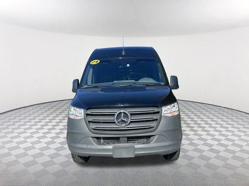 2024 Mercedes-Benz Sprinter 2500 170 WB