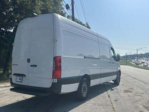 2023 Mercedes-Benz Sprinter 2500 170 WB