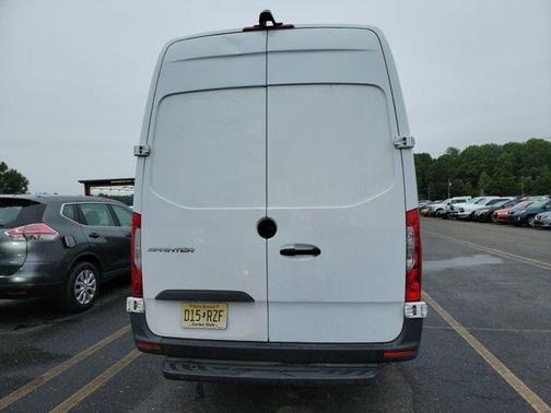 2023 Mercedes-Benz Sprinter 2500 170 WB
