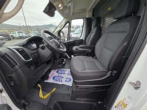 2025 RAM ProMaster 2500 Base