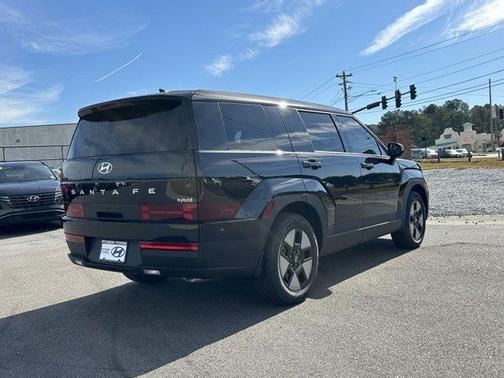 2026 Hyundai SANTA FE HEV SE