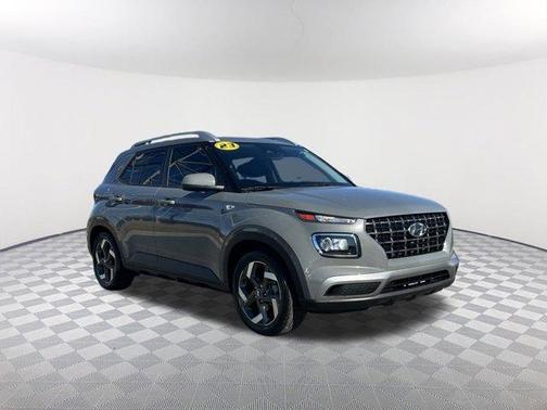 2023 Hyundai VENUE SEL
